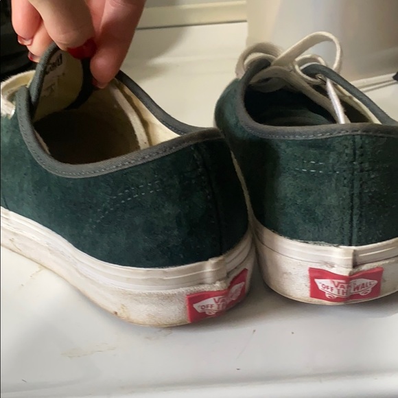 Vans!!! - Picture 5 of 8